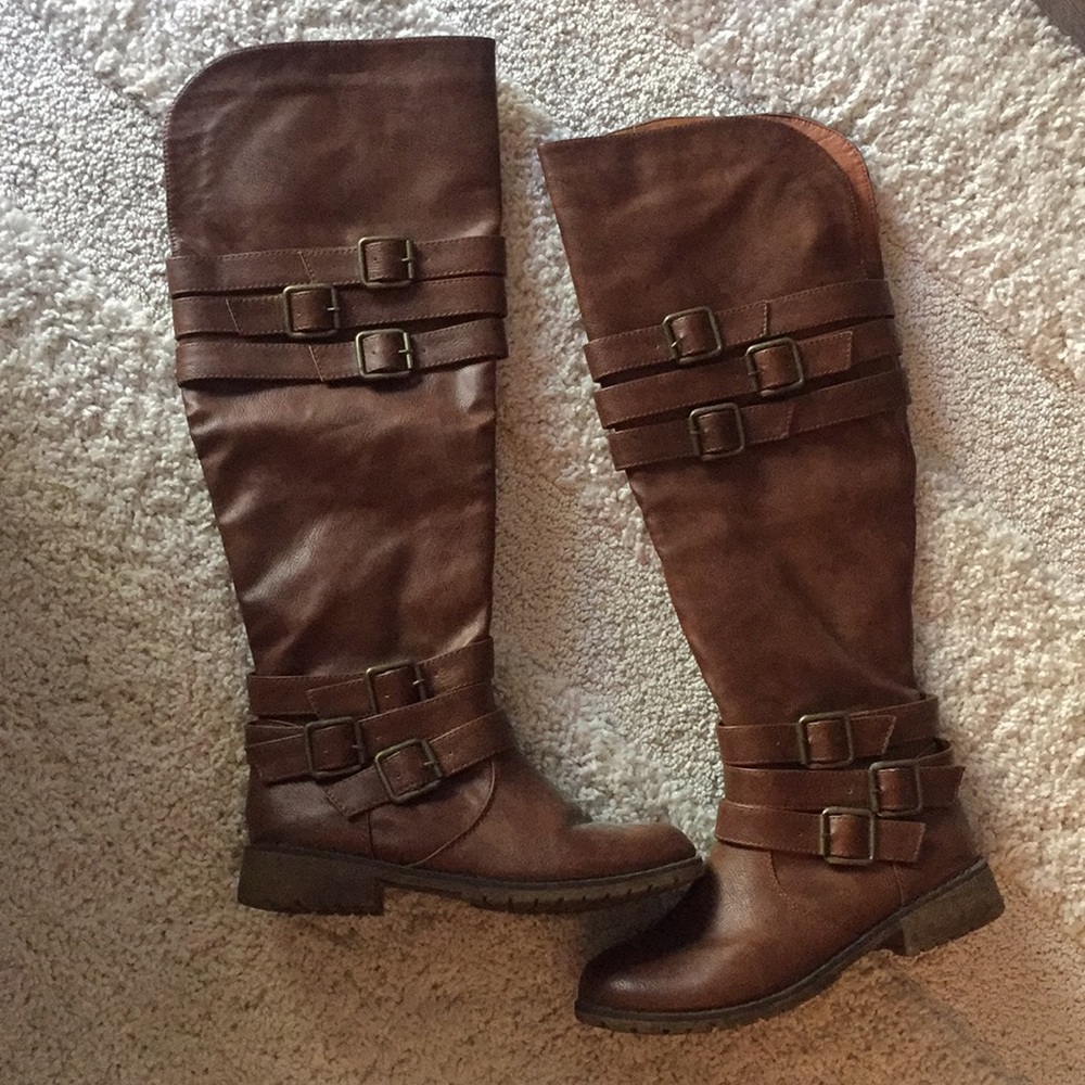 Tall leather boots